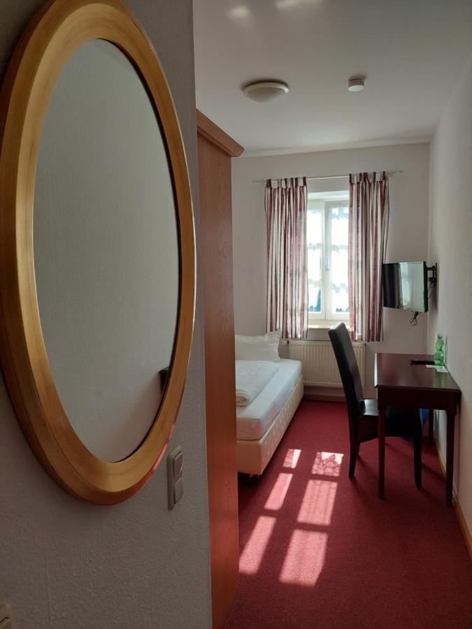 Der Heurige Im Gasthaus Zum Loewen فريسينج المظهر الخارجي الصورة